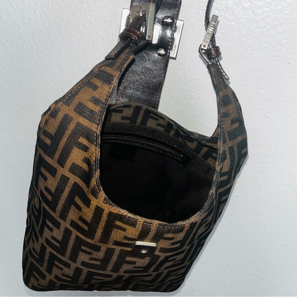 Fendi: Zucca Monogram Croissant Baguette Hobo Bag - Picture 13 of 16
